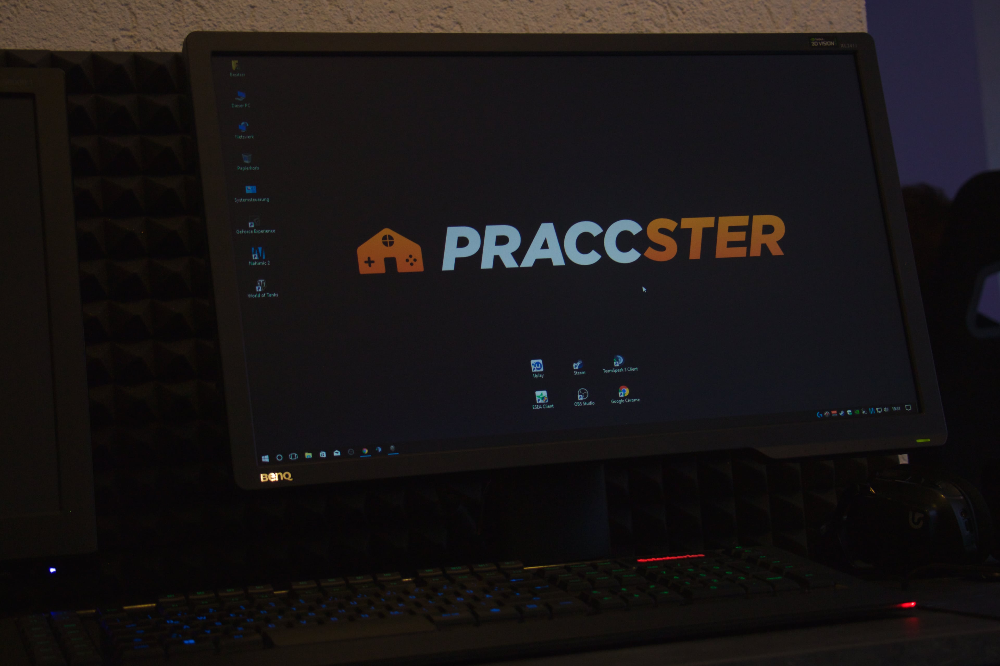 High‑End Gaming‑PC Setup im PRACCSTER LAN‑Haus